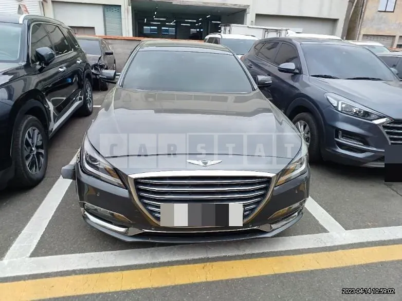 Photo 2 of 42: 2017 Genesis G80 3.3 — Korean insurance auction