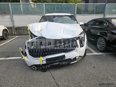 Photo 1 of 36: 2025 Kia Carnival G3.5 — Korean insurance auction