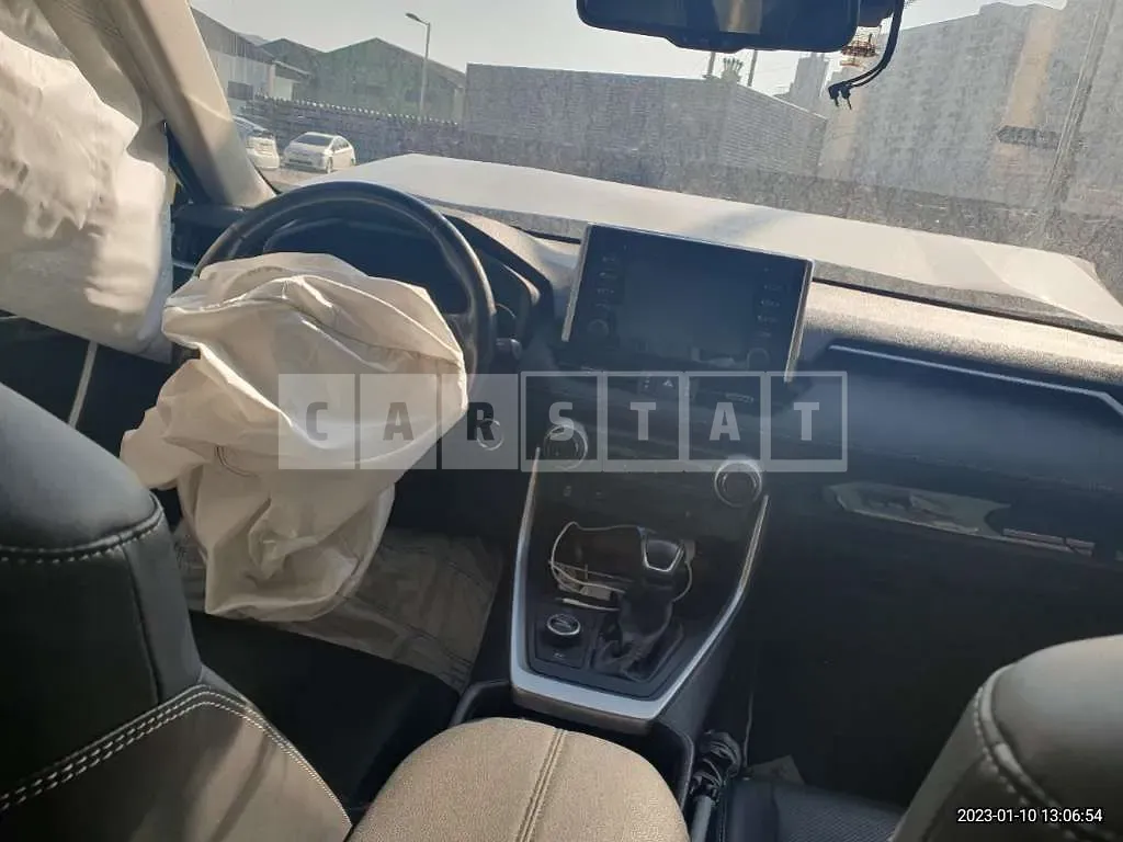 Photo 2 of 17: 2019 Toyota RAV4 Hybrid AWD, VIN JTMDWRFV6KD023866 — Korean insurance auction