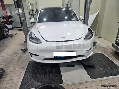 Photo 1 of 40: 2024 Tesla Model Y RWD, VIN LRWYGCFS4RC553946 — Korean insurance auction