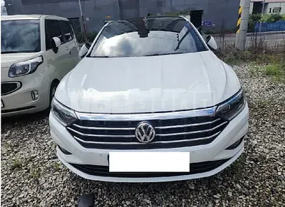 Photo 1 of 12: 2021 Volkswagen Jetta 1.4TSI — Korean insurance auction