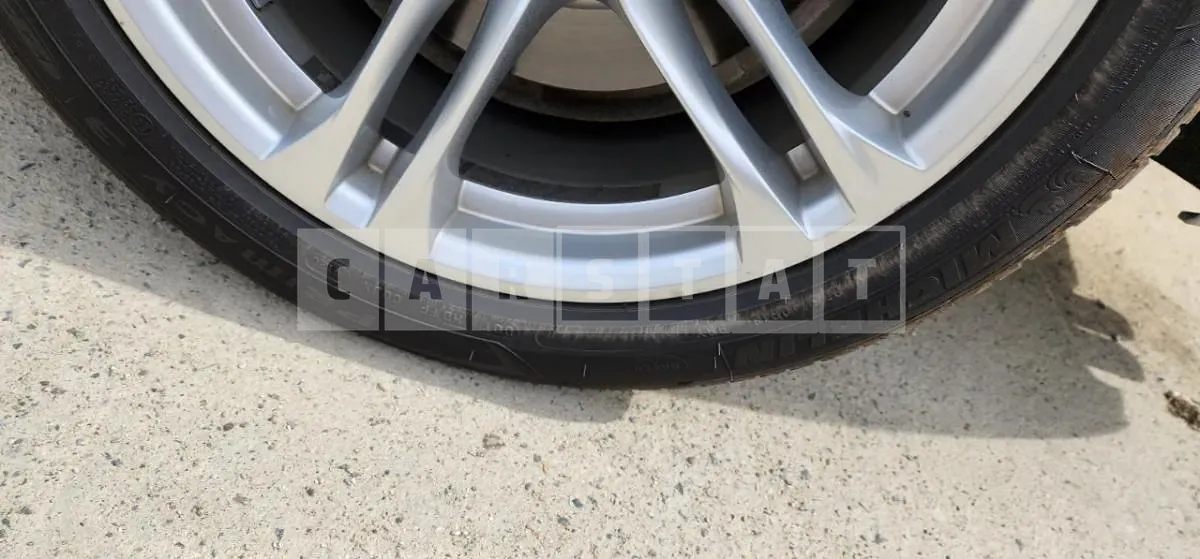 Photo 2 of 18: 2016 BMW 528i, VIN WBA5A5104GG602185 — Korean insurance auction