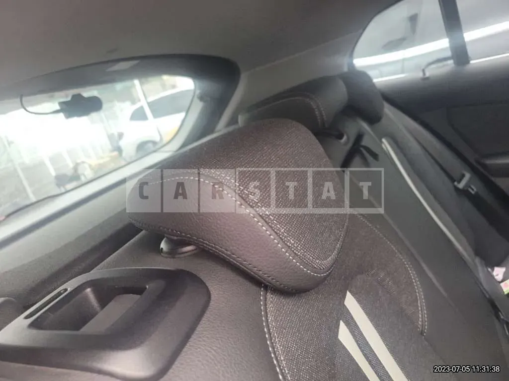 Photo 2 of 18: 2020 BMW 118d, VIN WBA7M9108L7F62567 — Korean insurance auction