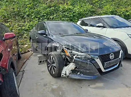 Photo 2 of 20: 2019 Nissan Altima 2.5 — Korean insurance auction