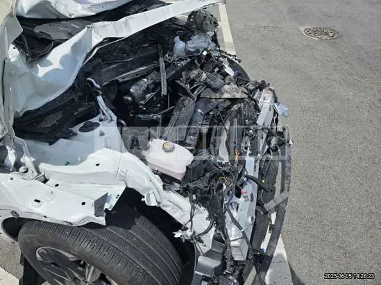 Photo 2 of 19: 2025 Kia EV6, VIN KNAC381AFSA232405 — Korean insurance auction