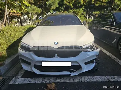 Photo 1 of 19: 2018 BMW 530i — Korean insurance auction