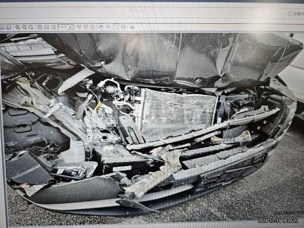 Photo 2 of 15: 2023 Hyundai Tucson — Korean insurance auction