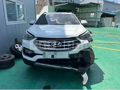 Photo 1 of 13: 2016 Hyundai Santa Fe 2.0, VIN KMHSW81UBGU693915 — Korean insurance auction