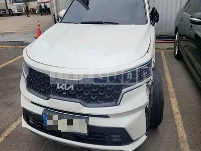 Photo 1 of 18: 2021 Kia Sorento — Korean insurance auction
