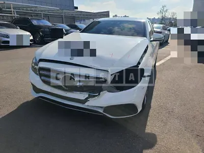 Photo 1 of 41: 2017 Mercedes-Benz E220 d, VIN WDDZF0EBXHA141623 — Korean insurance auction