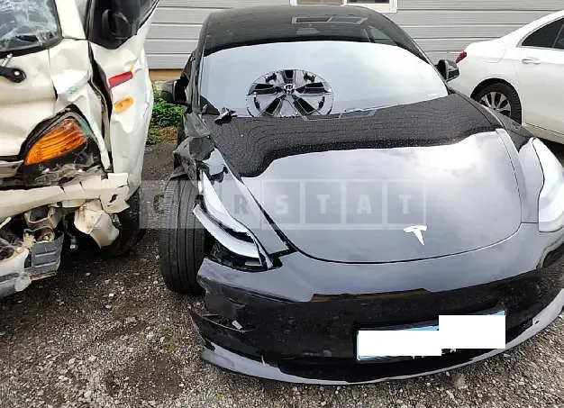Photo 2 of 42: 2021 Tesla Model 3 Long Range, VIN 5YJ3E1EB3MF951606 — Korean insurance auction