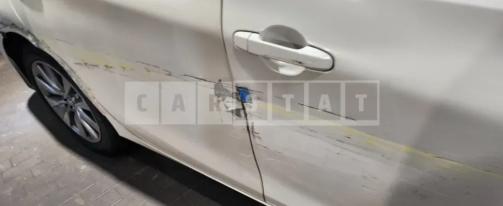 Photo 2 of 8: 2017 Toyota Camry, VIN 4T1BF1FK0HU618246 — Korean insurance auction