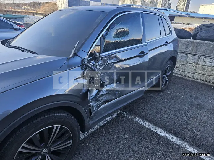 Photo 2 of 13: 2020 Volkswagen Tiguan 2.0 TDI — Korean insurance auction