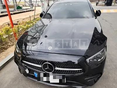 Photo 1 of 13: 2023 Mercedes-Benz E350 4Matic, VIN W1KZF8GB4PB116947 — Korean insurance auction