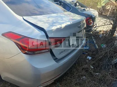 Photo 1 of 5: 2015 Genesis 3.3 — Korean insurance auction
