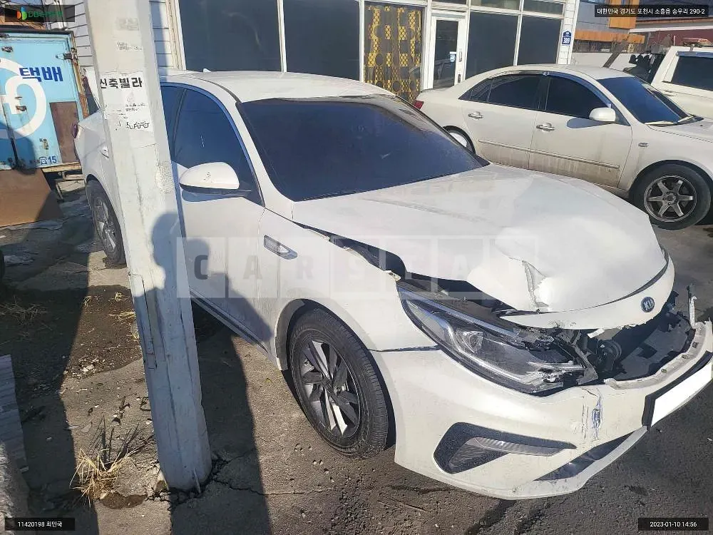 Photo 2 of 6: 2019 Kia K5, VIN KNAGS416BKA305340 — Korean insurance auction