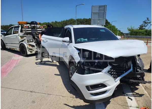 Photo 2 of 9: 2019 Hyundai Tucson — Korean insurance auction