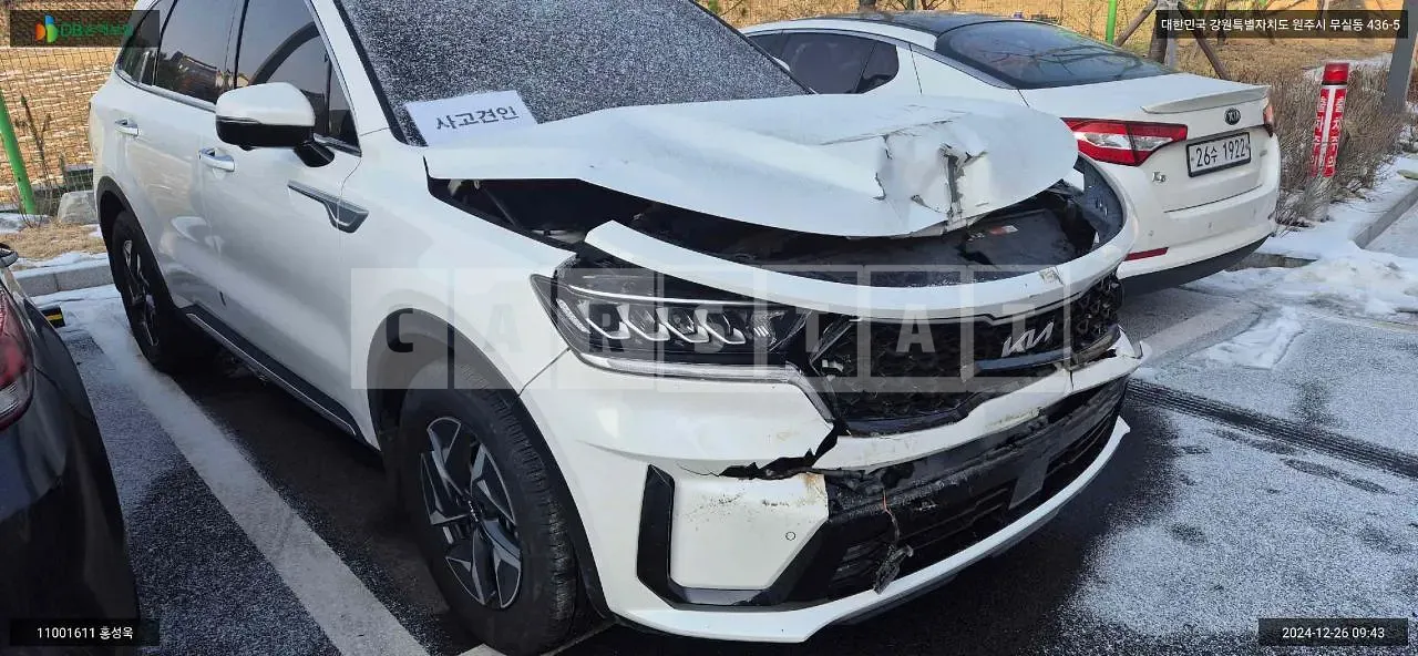 Photo 2 of 9: 2021 Kia Sorento Hybrid, VIN KNARK81GBNA062534 — Korean insurance auction