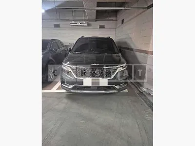 Photo 1 of 17: 2021 Kia Carnivals — Korean insurance auction