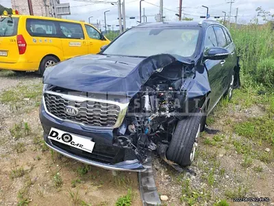 Photo 1 of 24: 2020 Kia Sorento, VIN KNAPK81BBLA635933 — Korean insurance auction