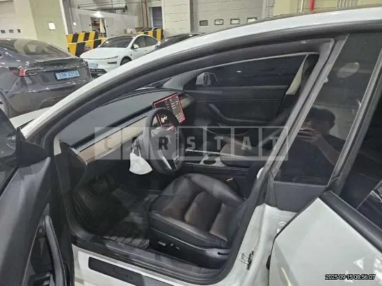 Photo 2 of 14: 2021 Tesla Model 3 LongRange, VIN 5YJ3E1EB3MF913924 — Korean insurance auction