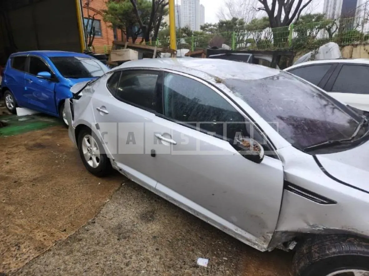 Photo 2 of 10: 2015 Kia K5 LPG — Korean insurance auction