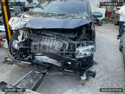 Photo 1 of 33: 2019 Hyundai Kona, VIN KMHK4815GKU398887 — Korean insurance auction