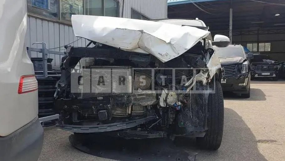 Photo 2 of 13: 2018 Kia Sorento 2.2 (4WD) — Korean insurance auction