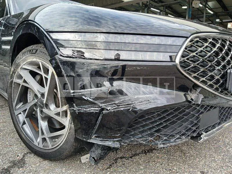 Photo 2 of 16: 2022 Genesis G90, VIN KMTFA41DDNU006168 — Korean insurance auction