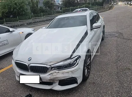 Photo 2 of 10: 2018 BMW 520d xDrive, VIN WBAJC5108JG861911 — Korean insurance auction