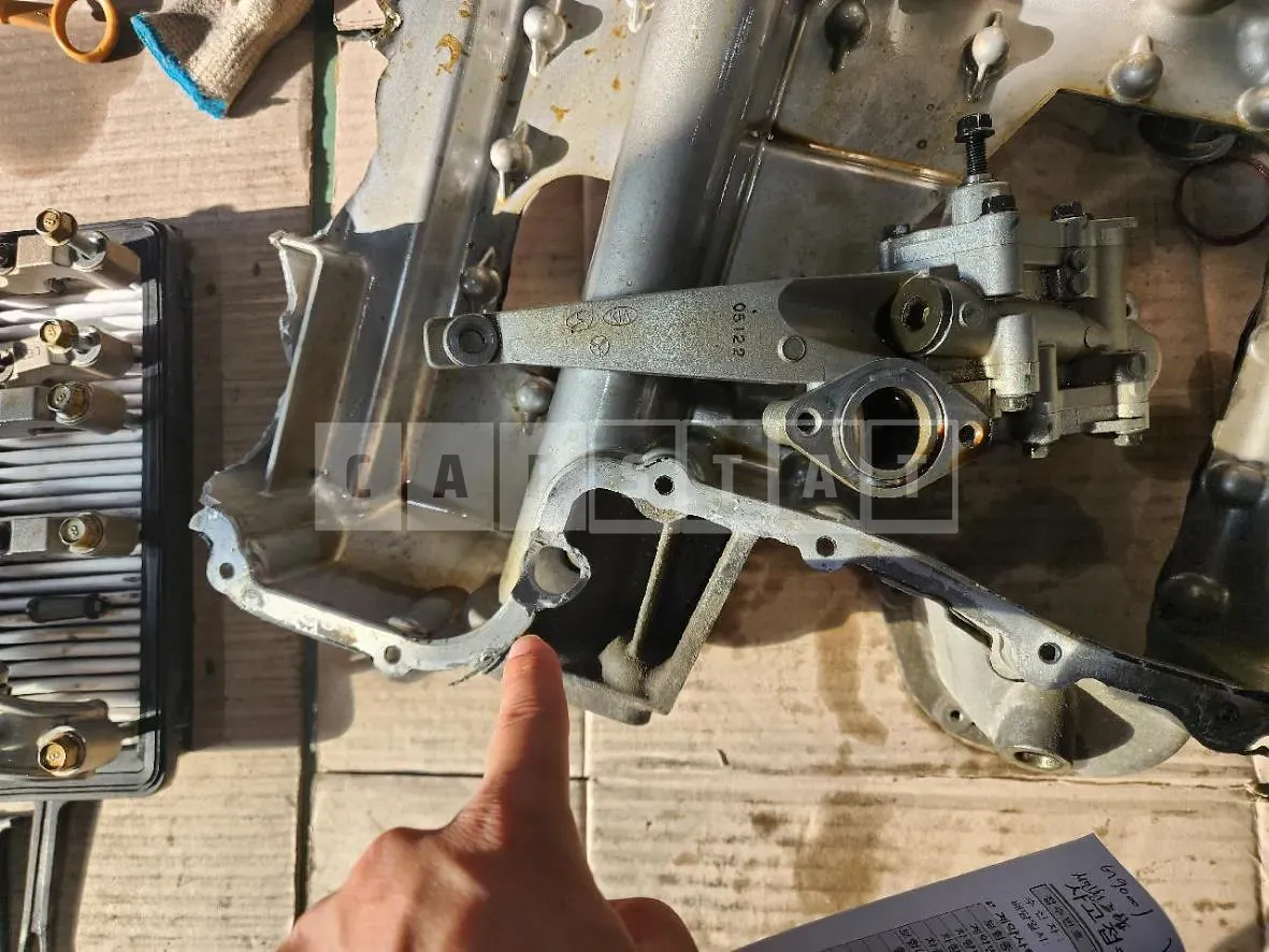 Photo 2 of 12: 2016 Genesis (parts) EQ900 Engine Assembly, Etc. — Korean insurance auction