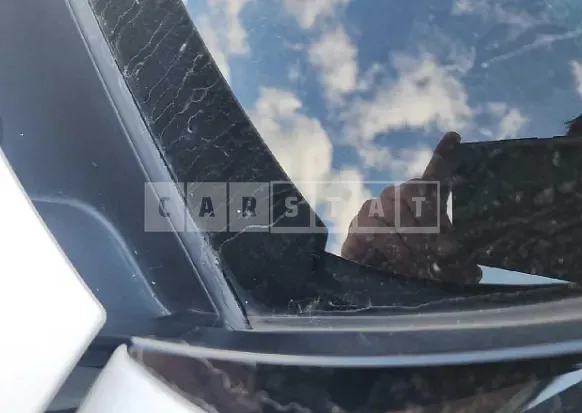 Photo 2 of 8: 2019 Hyundai Santa Fe, VIN KMHS381ABKU112387 — Korean insurance auction