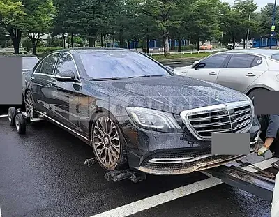 Photo 1 of 8: 2020 Mercedes-Benz S560 4Matic, VIN W1KUG8GB9LA572093 — Korean insurance auction