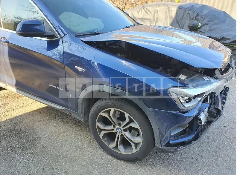 Photo 2 of 7: 2015 BMW X4 xDrive 20d, VIN WBAXX1103F0F80366 — Korean insurance auction