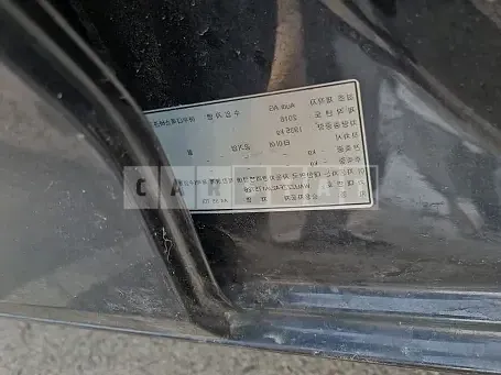 Photo 2 of 9: 2018 Audi A4 35 TDI, VIN WAUZZZF42JA175726 — Korean insurance auction
