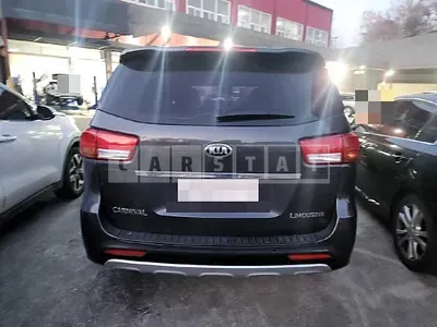 Photo 1 of 13: 2017 Kia Carnival Limousine — Korean insurance auction