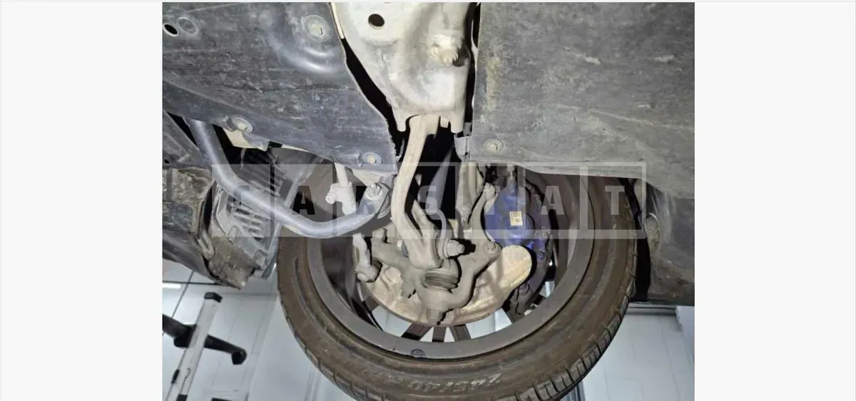 Photo 2 of 59: 2022 BMW 520i — Korean insurance auction