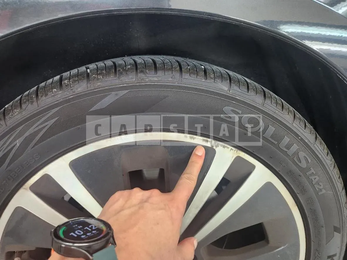 Photo 2 of 3: 2020 Mercedes-Benz (parts) E250 Avantgarde Wheels — Korean insurance auction