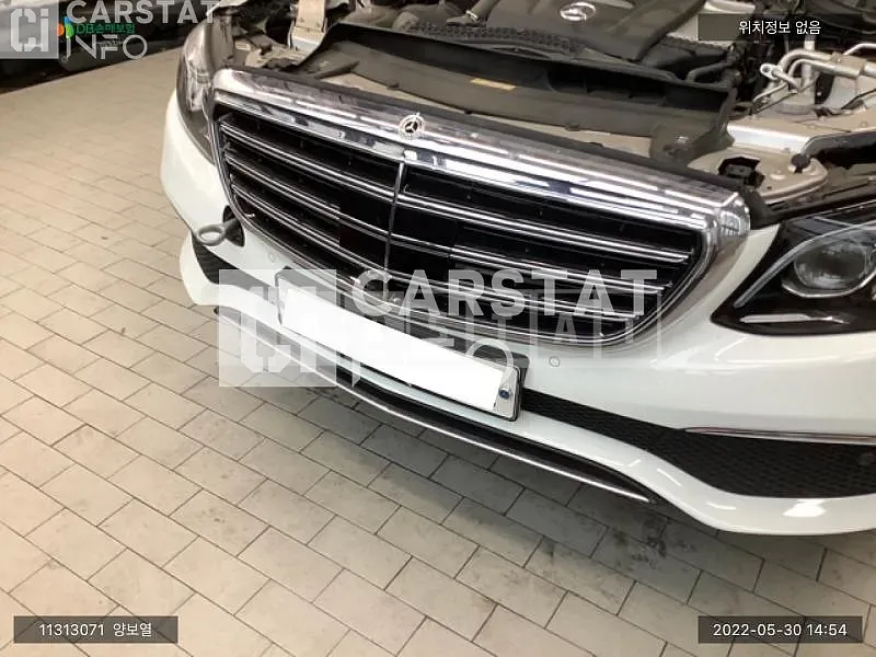 Photo 2 of 31: 2020 Mercedes-Benz E300e 4Matic, VIN W1KZF5EB8LA849424 — Korean insurance auction