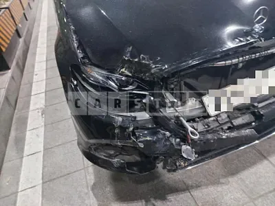 Photo 1 of 26: 2018 Mercedes-Benz E300, VIN WDDZF4JB6JA412440 — Korean insurance auction