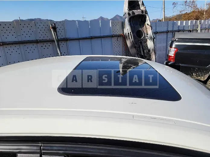 Photo 2 of 26: 2017 BMW 320d, VIN WBA8C5100HK643449 — Korean insurance auction