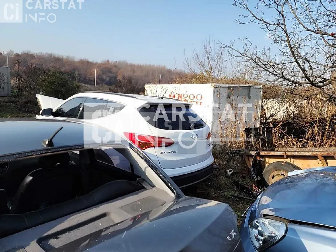Photo 2 of 21: 2014 Hyundai Santa Fe 2.2 (4WD) — Korean insurance auction