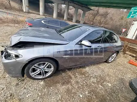 Photo 2 of 25: 2016 BMW 520d xDrive, VIN WBA5E7109GG565389 — Korean insurance auction
