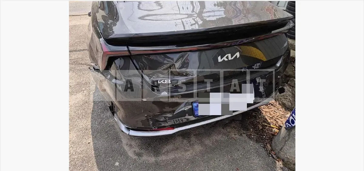 Photo 2 of 10: 2025 Kia Kth — Korean insurance auction