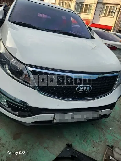 Photo 2 of 11: 2015 Kia Sportage R — Korean insurance auction