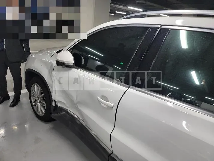Photo 2 of 40: 2014 Volkswagen Tiguan 2.0 TDI Blue Motion — Korean insurance auction