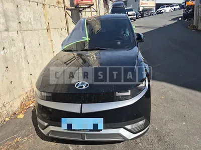 Photo 1 of 21: 2021 Hyundai Ionic 5 — Korean insurance auction