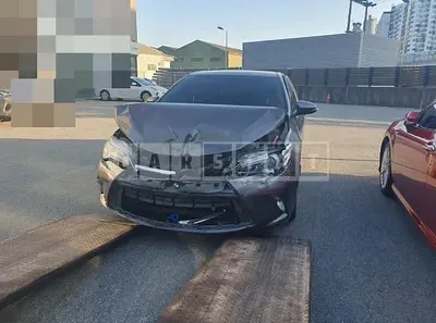 Photo 1 of 17: 2017 Toyota Camry Hybrid LE, VIN 4T1BD1FK4HU226019 — Korean insurance auction