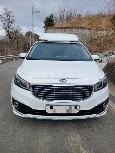Photo 1 of 19: 2017 Kia Carnival High Rimmujin — Korean insurance auction