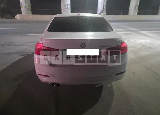 Photo 2 of 17: 2017 BMW 320d — Korean insurance auction